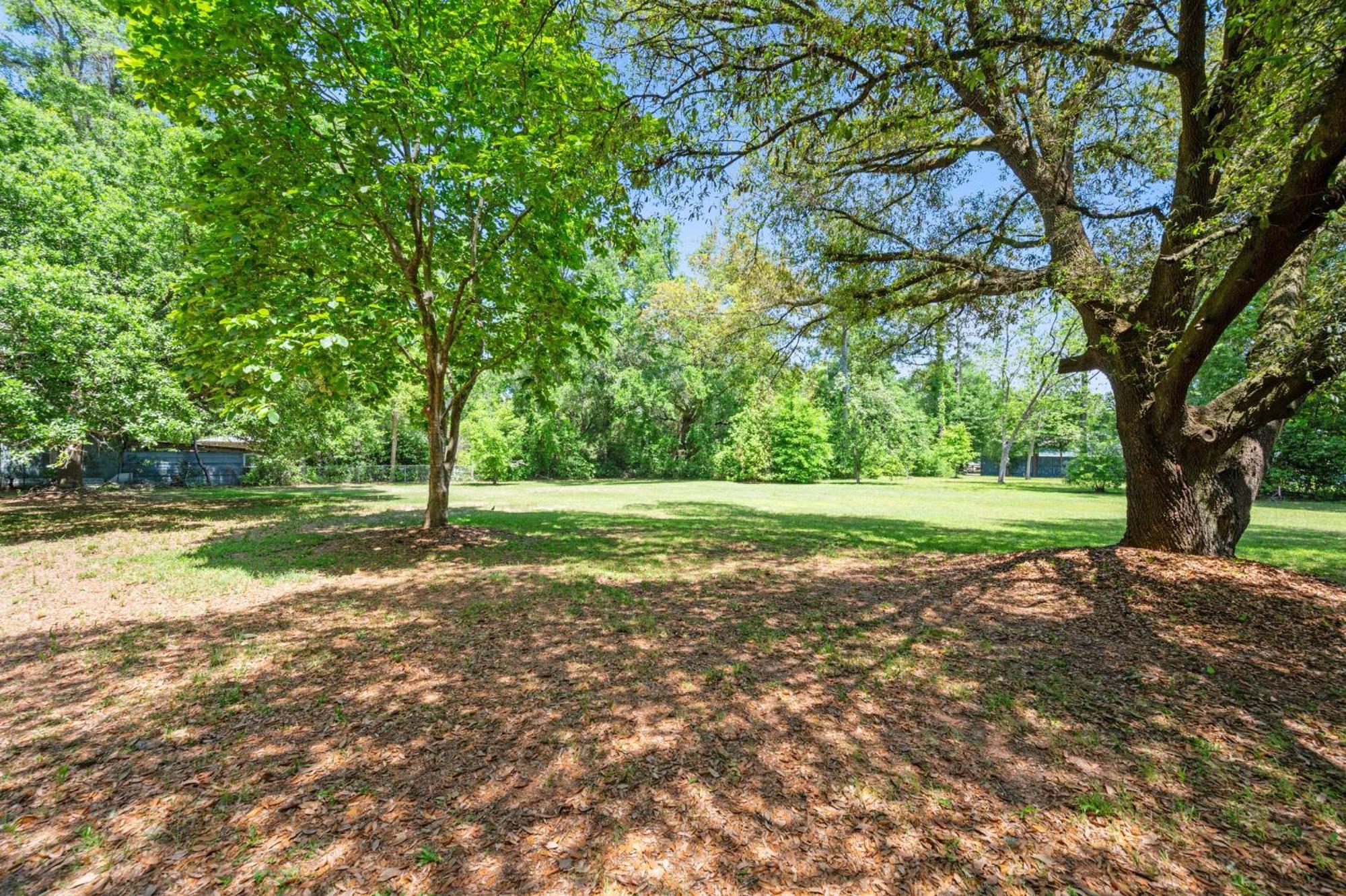 Peaceful Fairhope Retreat-Large Home On 1 Acre Lot Exterior photo